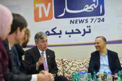 السفير الأمريكي جون ديروشر: نطمح لتجسيد موسم ثاني من برنامج “عندي حلم”