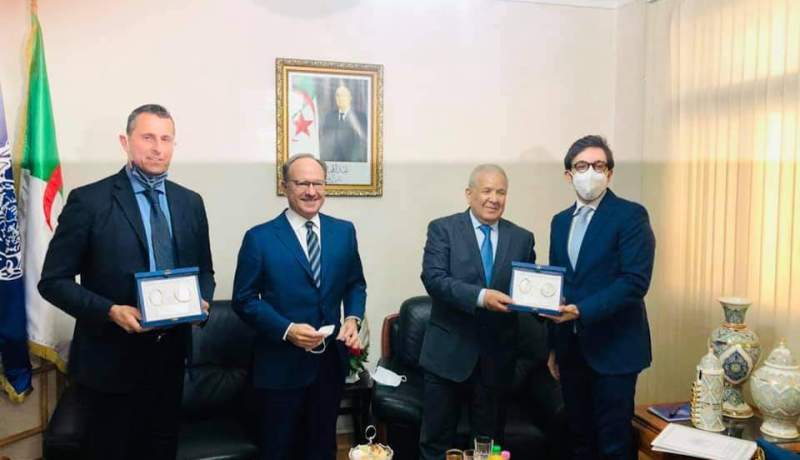خليفة أونيسي يستقبل السفير الإيطالي ويتفقان على تعزيز التعاون بين البلدين