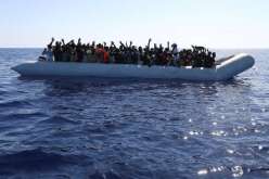 إنقاذ نحو 300 مهاجر قبالة السواحل الليبية