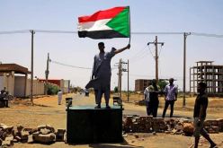 الاتحاد الإفريقي يعلق عضوية السودان