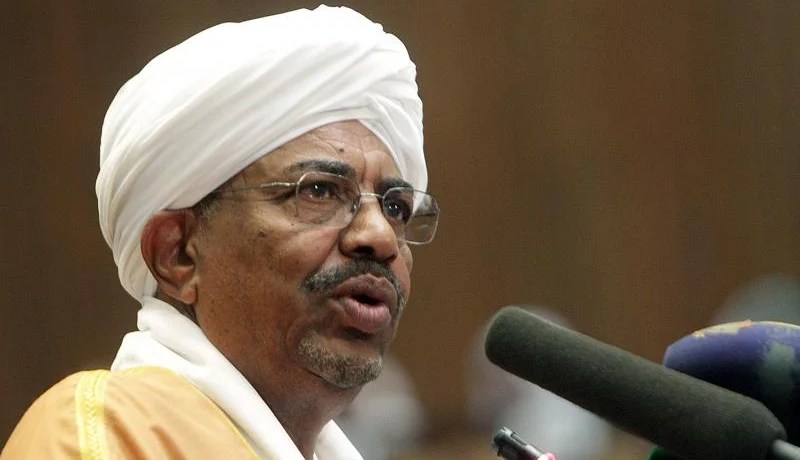 الرئيس بوتفليقة يهنئ نظيره السوداني بمناسبة الذكرى ال63 لاستقلال بلاده