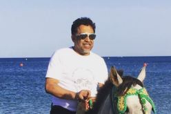 الشاب خالد يستمتع بعطلة عائلية في تيطوان المغربية