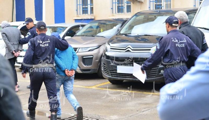 تفكيك عصابة سرقت 100 مليون سنتيم من داخل مركبة بأم البواقي