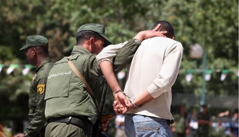 توقيف شابين حرضا فتاة قاصر على الفسق وفساد الأخلاق بالشلف