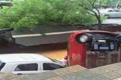 8 قتلى وفقدان آخر إثر سقوط شاحنة في نهر جنوب الصين 