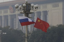 الصين ترسل فريق خبراء طبيين وإمدادات طبية إلى روسيا