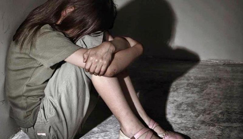 استرجاع قاصر عثر عيها في وضعية مخلة مع سائق أجرة بالطارف