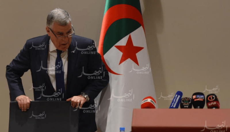 مناقصة وطنية لإستغلال الطاقات المتجددة بين الشركات الوطنية والأجنبية