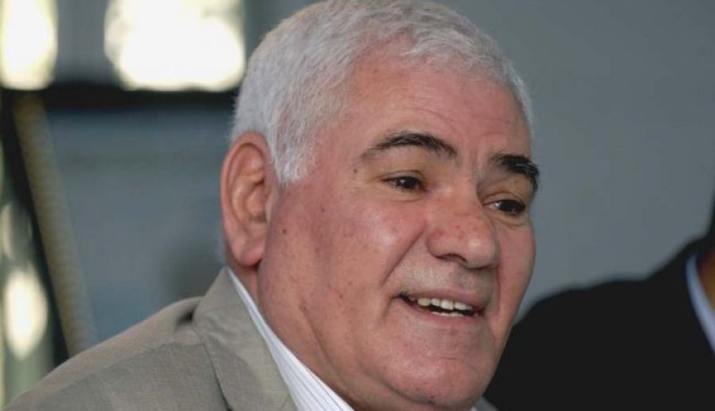 علي العسكري يفوز برئاسة الافافاس