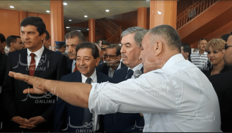 بالصور.. خالد بن تونس يستقبل الوفود المشاركة في المؤتمر الدّولي للرياضيات بمستغانم