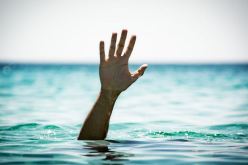 وفاة شخصين غرقا وإنقاذ 794 آخرين خلال يوم