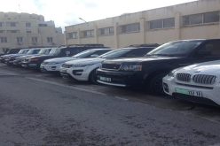 التماس عقوبة 5 سنوات حبسا نافذا لتاجر يترأس شبكة دولية لتهريب السيارات الفاخرة