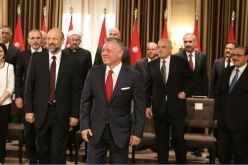 استقالة جميع وزراء الحكومة الأردنية