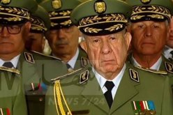 الفريق شنقريحة يهنئ أفراد الجيش الوطني والمستخدمين المدنيين بعيد الفطر المبارك