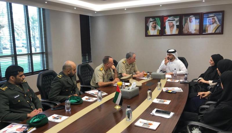 وفد رفيع المستوى من القضاء العسكري الجزائري بمعهد دبي القضائي