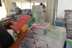 وزارة التربية تمنح البلديات صلاحية توزيع الكتب المدرسية