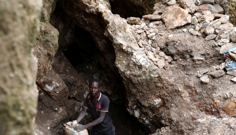 عشرات القتلى جراء انهيار منجم في الكونغو