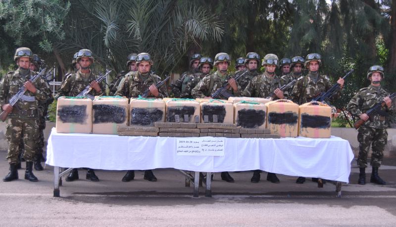 بالصور.. الجيش يضبط أكثر من 7 قناطير من الكيف ببشار