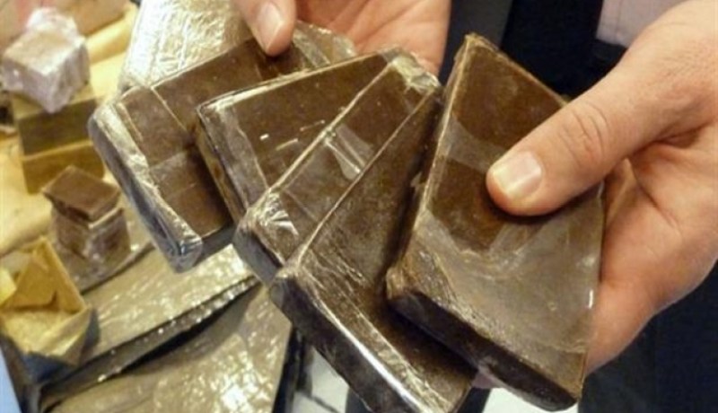سيدي بلعباس: الجمارك تحجز أزيد من 690 غرام من الكيف المعالج