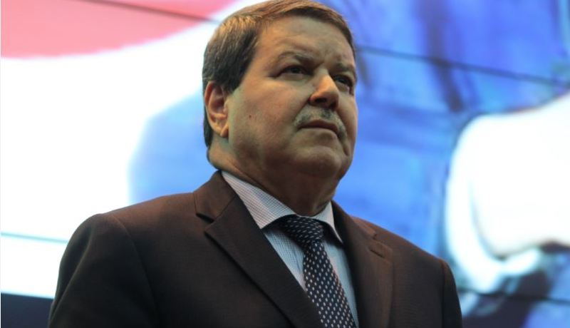 اللواء يوّزع 540 مسكن «عدل»