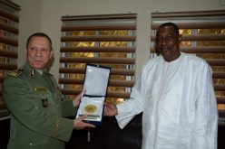 إنهاء مهام اللواء حاجي زرهوني المراقب العام للجيش