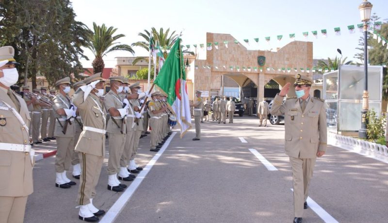 اللواء حاج لعروسي يشرف على تخرج الدفعات بالمدرسة التطبيقية للنقل والمرور بتلمسان