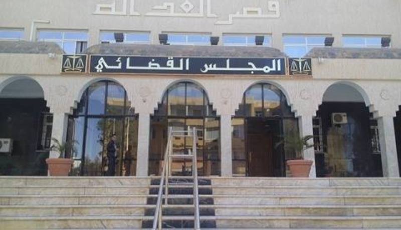 الوالي السابق لأم البواقي و”مير” عين البيضاء تحت الرقابة القضائية بتهمة الفساد