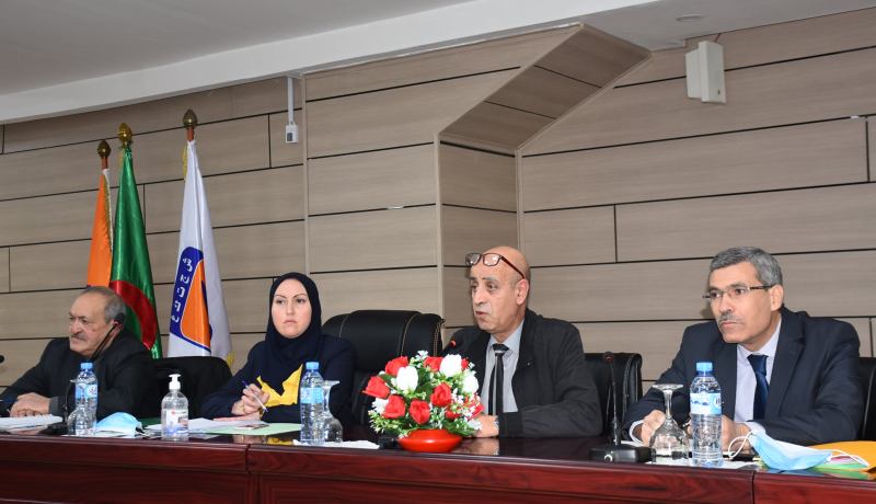 وزارة الفلاحة: تنظيم لقاءات جهوية خاصة بربط المستثمرات الفلاحية بالشبكة الكهربائية