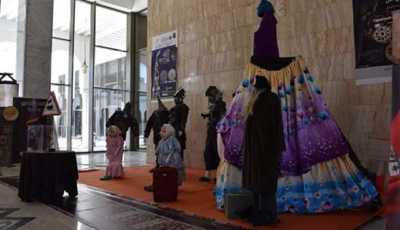 المسرح الوطني يصدر بيان حول الصور المتداولة لدمية مسرحية “جي بي أس”