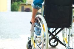 رفع منحة ذوي الإحتياجات الخاصة من 4 آلاف دينار إلى مليون سنتيم