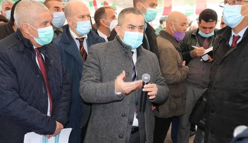 وزير المواد المائية:”مناقصة لإنجاز 3 محطات لتحلية مياه البحر قريبا”