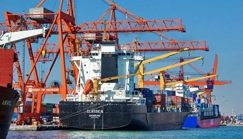 الجزائر تسجل فائضا في الميزان التجاري بلغ 313 مليون دولار