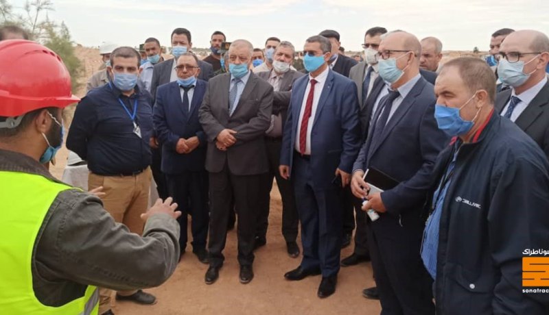 بعد شهرين من حادثة تسرب النفط بالوادي: حكار يعاين مدى تقدم أشغال معالجة آثار التسرب