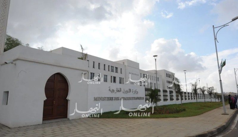 الجزائر تدعو إلى تغليب لغة الحوار في شبه الجزيرة العربية