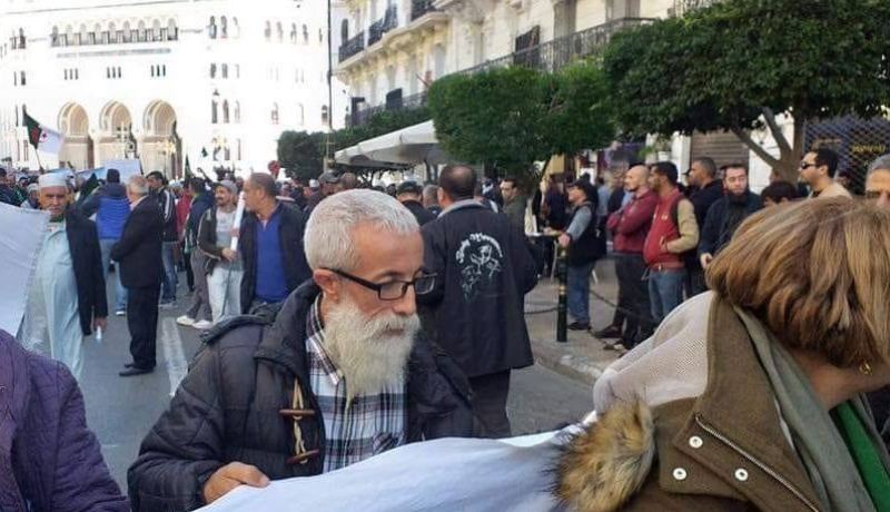 ممثل الرايس قورصو يشارك في المسيرات المنددة بلائحة البرلمان الأوروبي