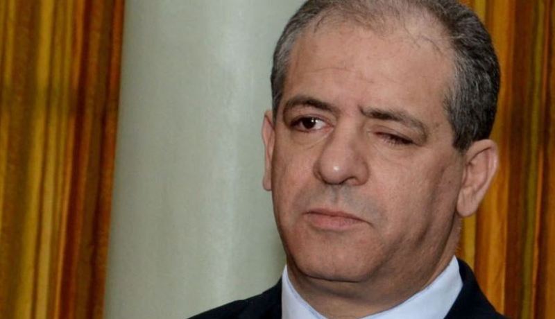 ولد علي متفاجئ لإستبعاد مبولحي من الخضر