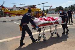 بالصور.. نقل الطفلين المصابين بحروق في الوادي إلى المستشفى المركزي “الدكتور سعدان” بالعاصمة