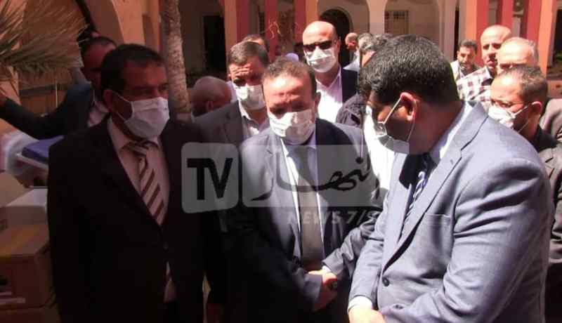  الوزير المنتدب للبيئة الصحراوية يرسل شحنة من المعدات الطبية الوقائية إلى غرداية