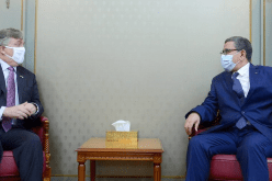 الوزير الأول يستقبل سفير أمريكا لدى الجزائر إثر إنتهاء مهامه