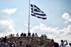 اليونان تلغي تطبيق الشريعة في قضايا الأحوال الشخصية للمسلمين