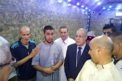 والي أم البواقي يقدم واجب العزاء لعائلة طفلين توفيا حرقا