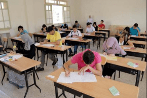إنطلاق امتحانات إثبات المستوى للمتعلمين عن بعد في المتوسط والثانوي