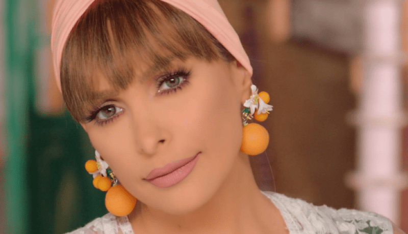 أمل حجازي تعتزل الفن نهائيا وترتدي الحجاب