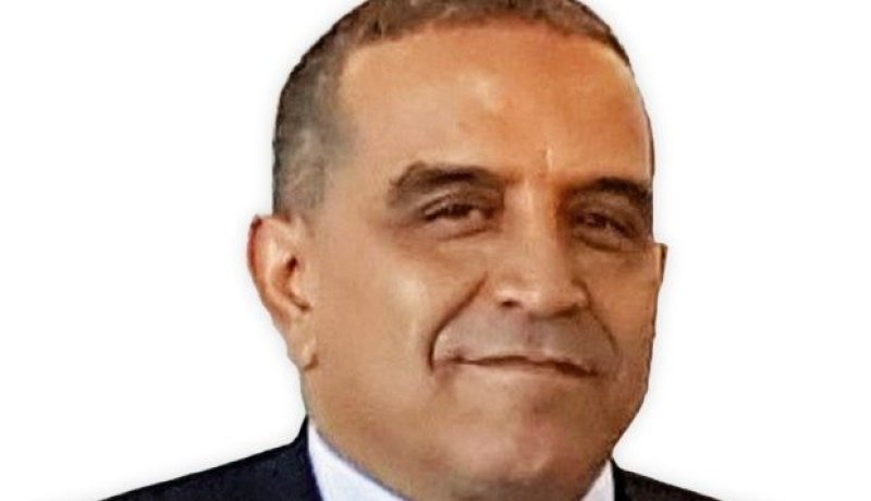 المدير العام للجوية الجزائرية يعقد اجتماعا مع المدراء والمسؤولين بالشركة