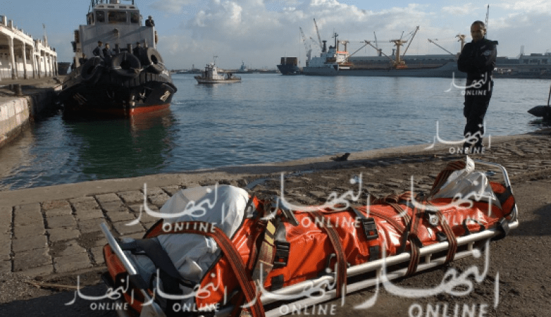 انتشال جثة مجهولة الهوية في عرض البحر بعين تيموشنت