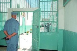 إحباط محاولة لتمرير مخدرات وأقراص مهلوسة لمسجون في حبس باتنة