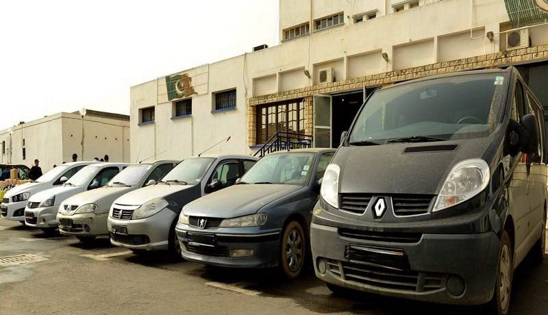 تفكيك شبكة وطنية لتزوير وثائق السيارات في باتنة