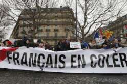 احتجاجات في باريس على عنف الشرطة إزاء المهاجرين