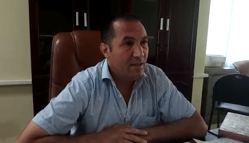 بالفيديو.. مير “ذراع القايد” ببجاية يستقيل من تحالف “تاج” ويلتحق بـ”الأفلان”