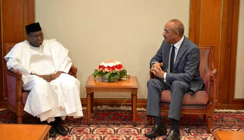 بالصور.. بدوي يستقبل وزير الخارجية المالي تييبيلي درامي